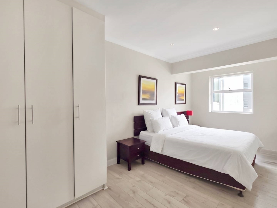 3 Bedroom Property for Sale in Sea Point Western Cape